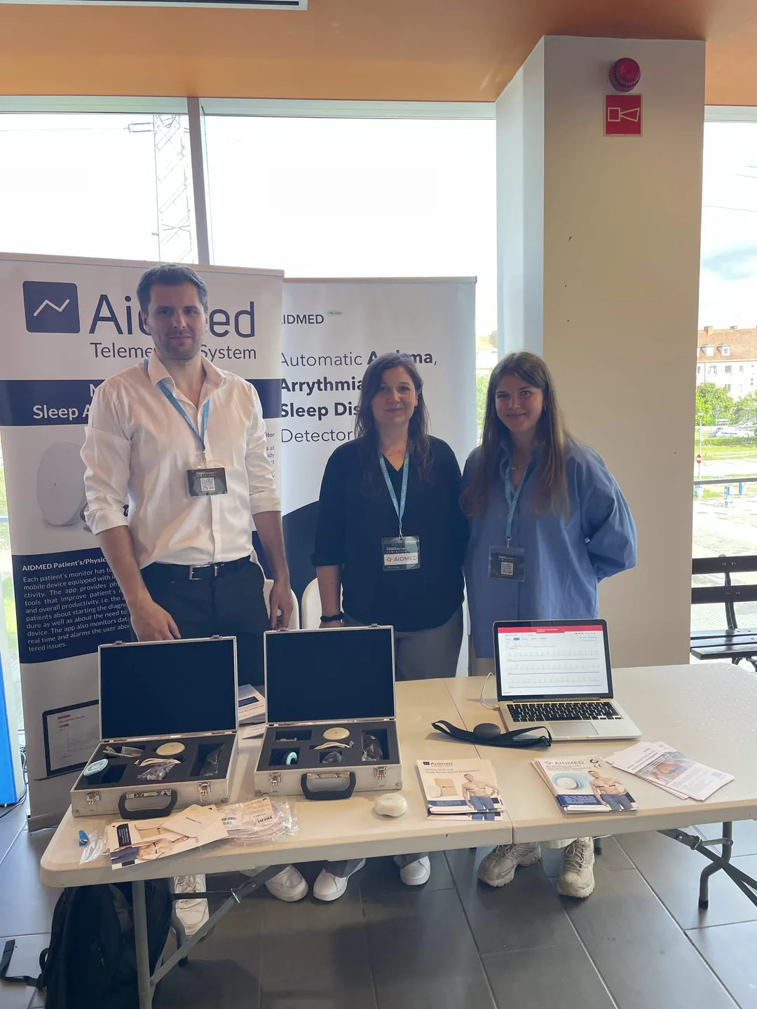Aidmed team at a medical conference